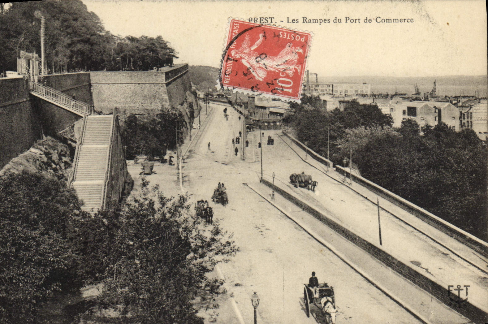 CPA Brest les Rampes du port de Commerce 