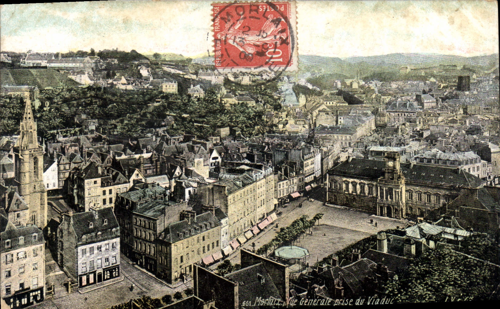 CPA Morlaix vue generale prise du Viaduc