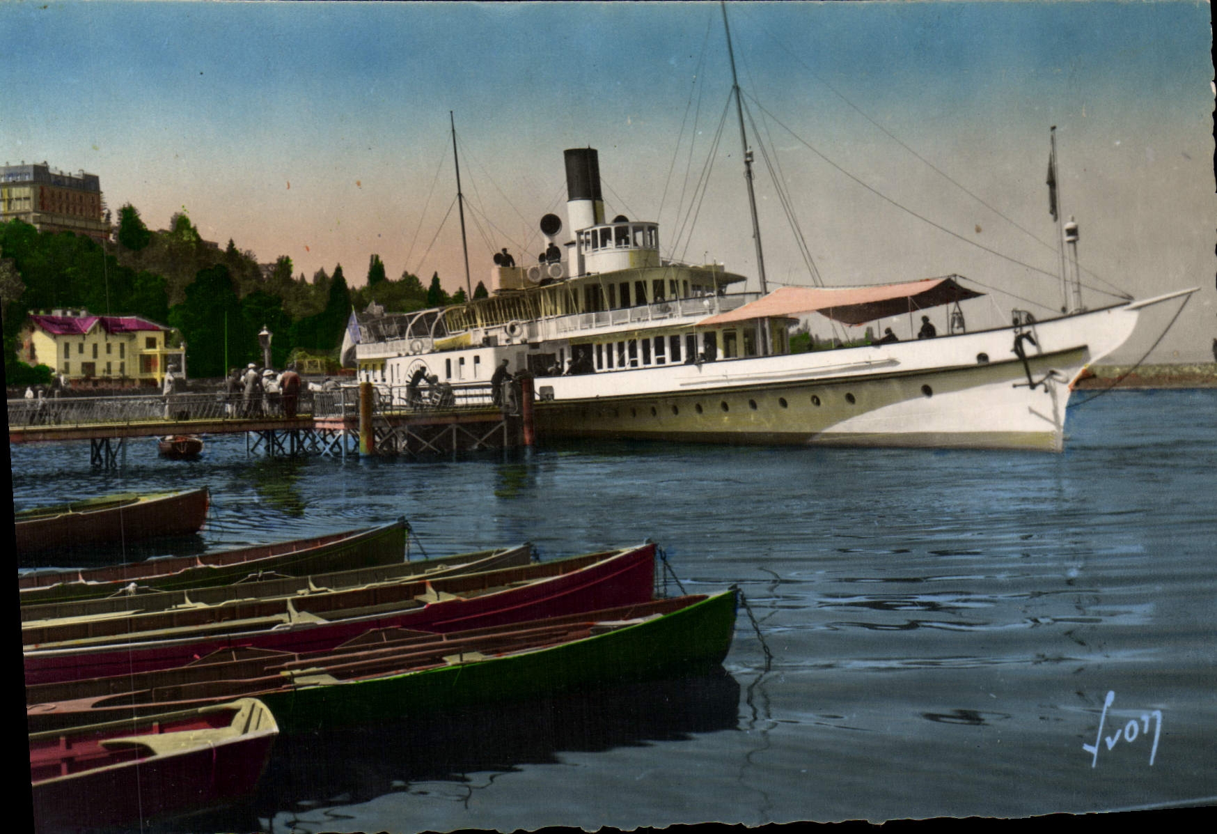 CPSM Thonon les Bains Le Port de Rives et le Bateau pour Evian