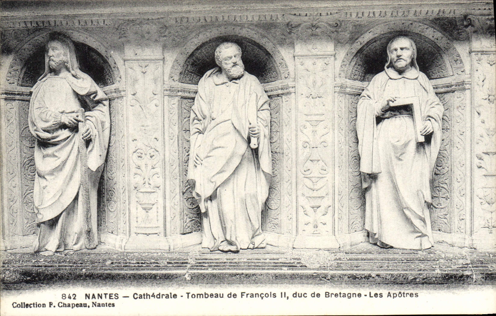 CPA Nantes Cathedrale Tombeau de Francois II duc de Bretagne Les Apotres