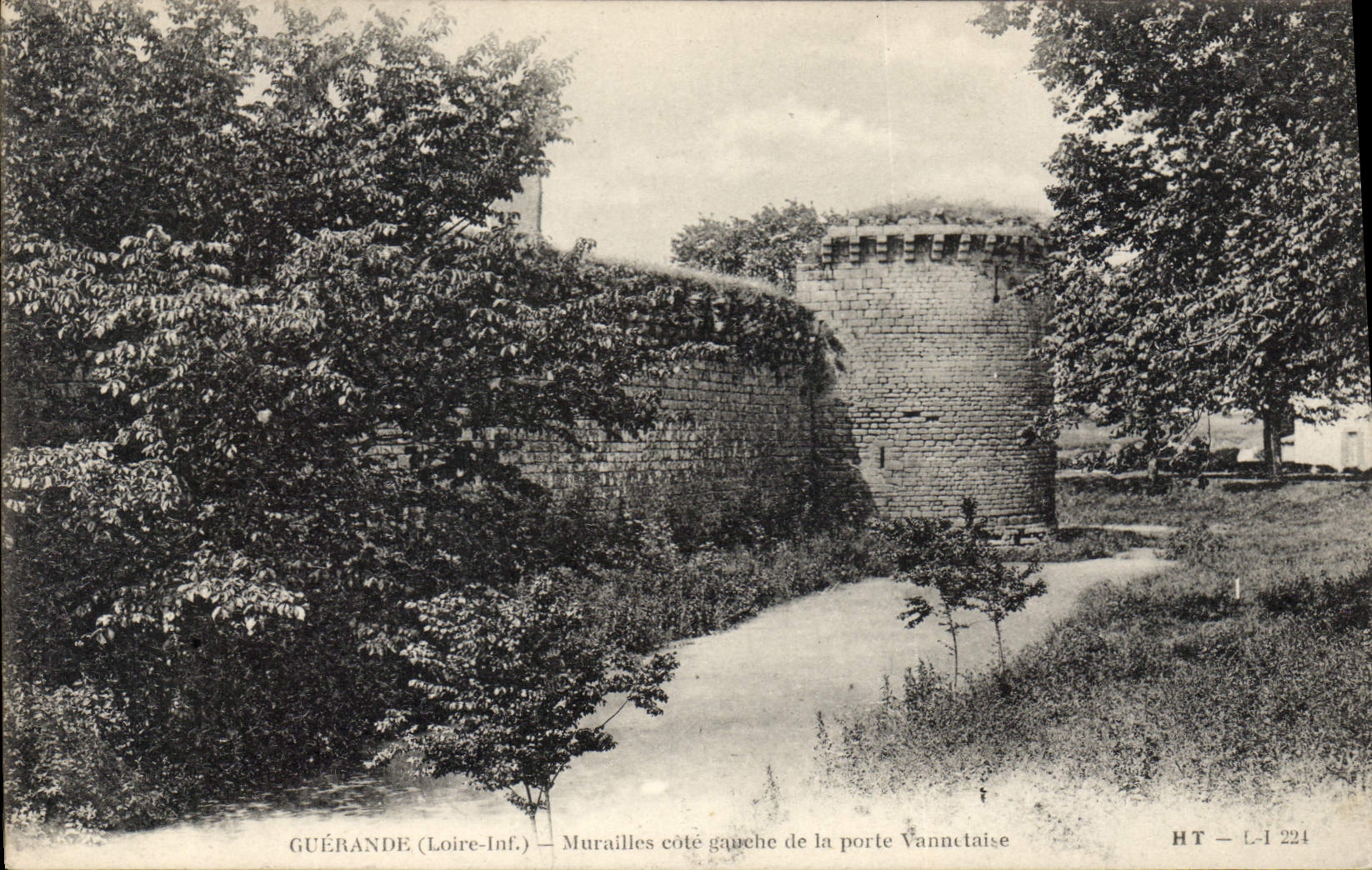 CPA Guerande Loire Inf porte Vannetaise 