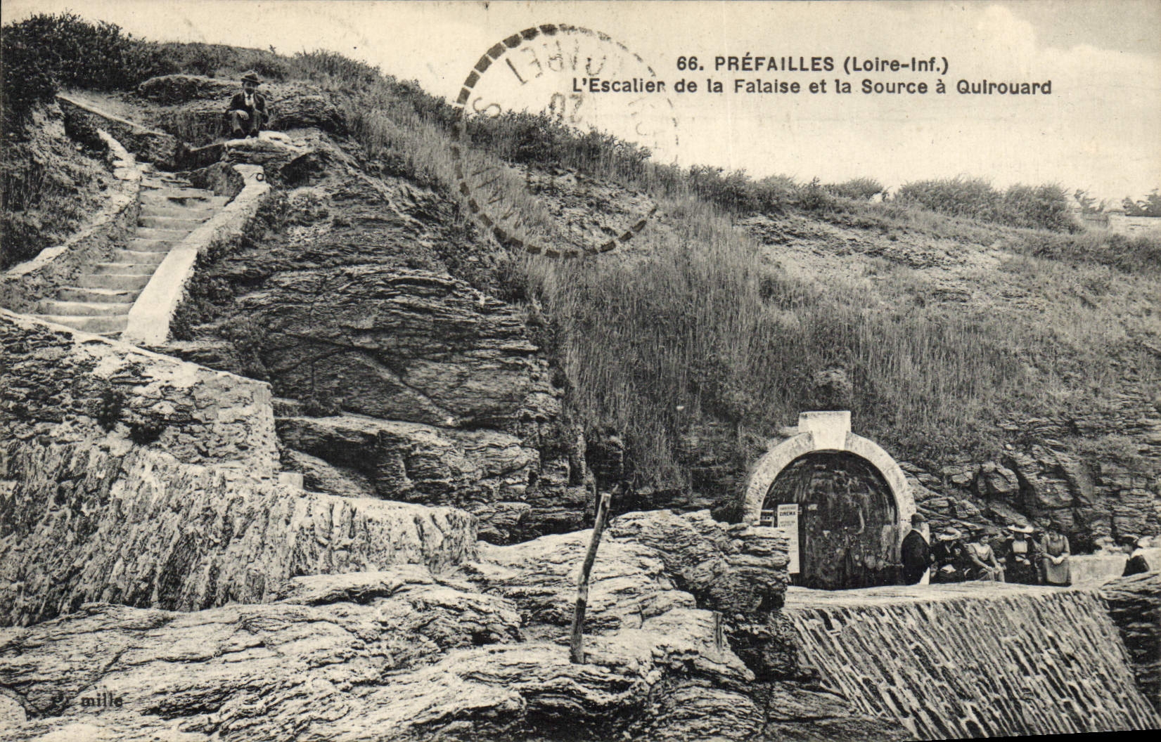 CPA Prefailles Loire Inf l'Escalier de la Falaise et la Source à Quirouard