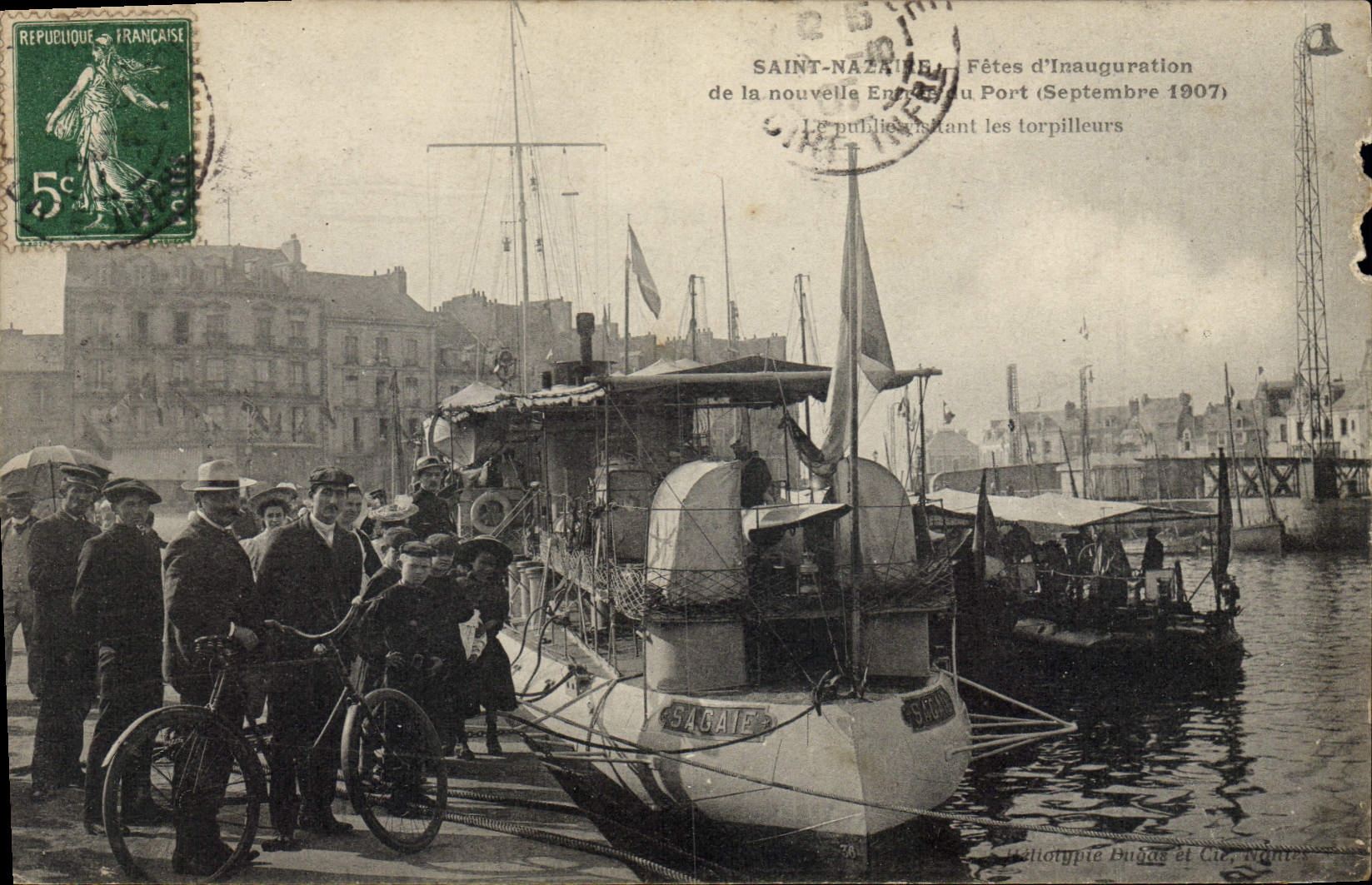CPA Saint Nazaire Fetes d'inauguration de la nouvelle entrée du port 1907 le public visitant les tor