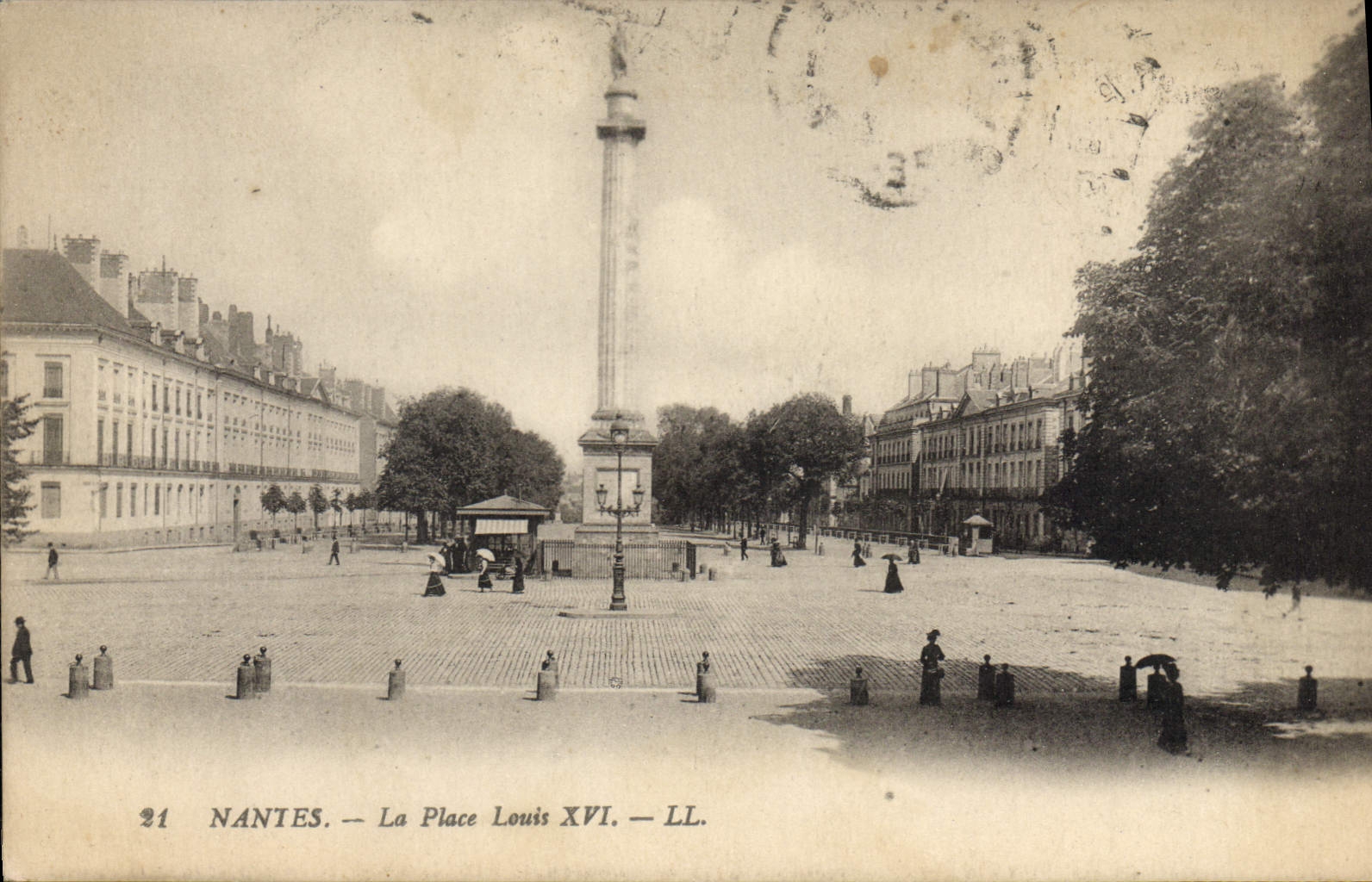 CPA Nantes La Place Louis XVI 