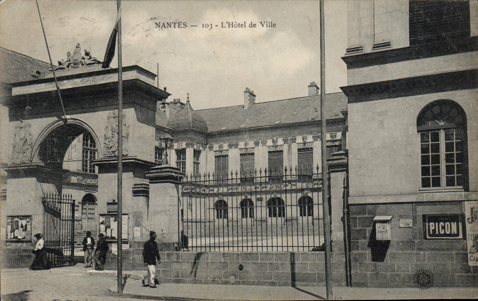 CPA Nantes l'Hotel de Ville 