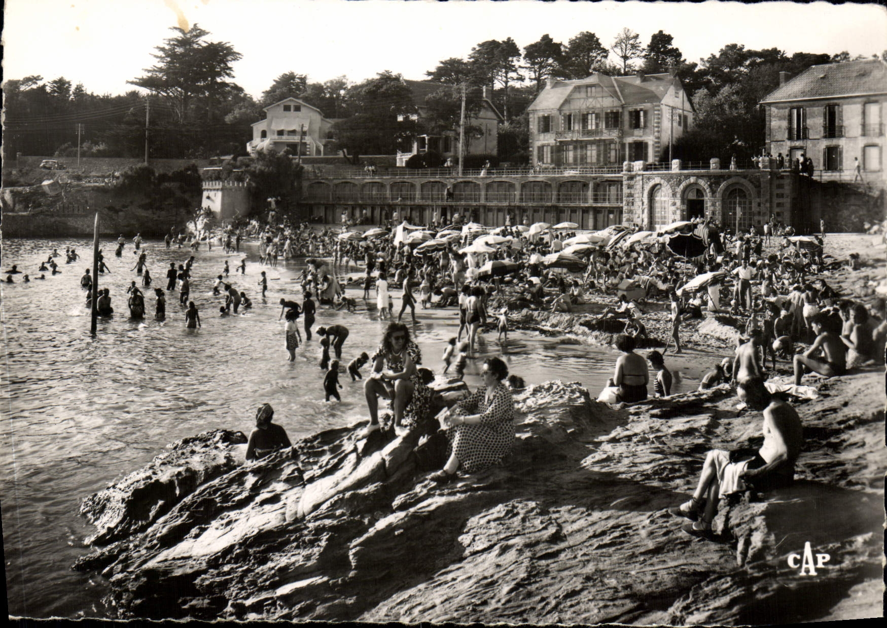CPSM Pornic la plage de Noeveillard