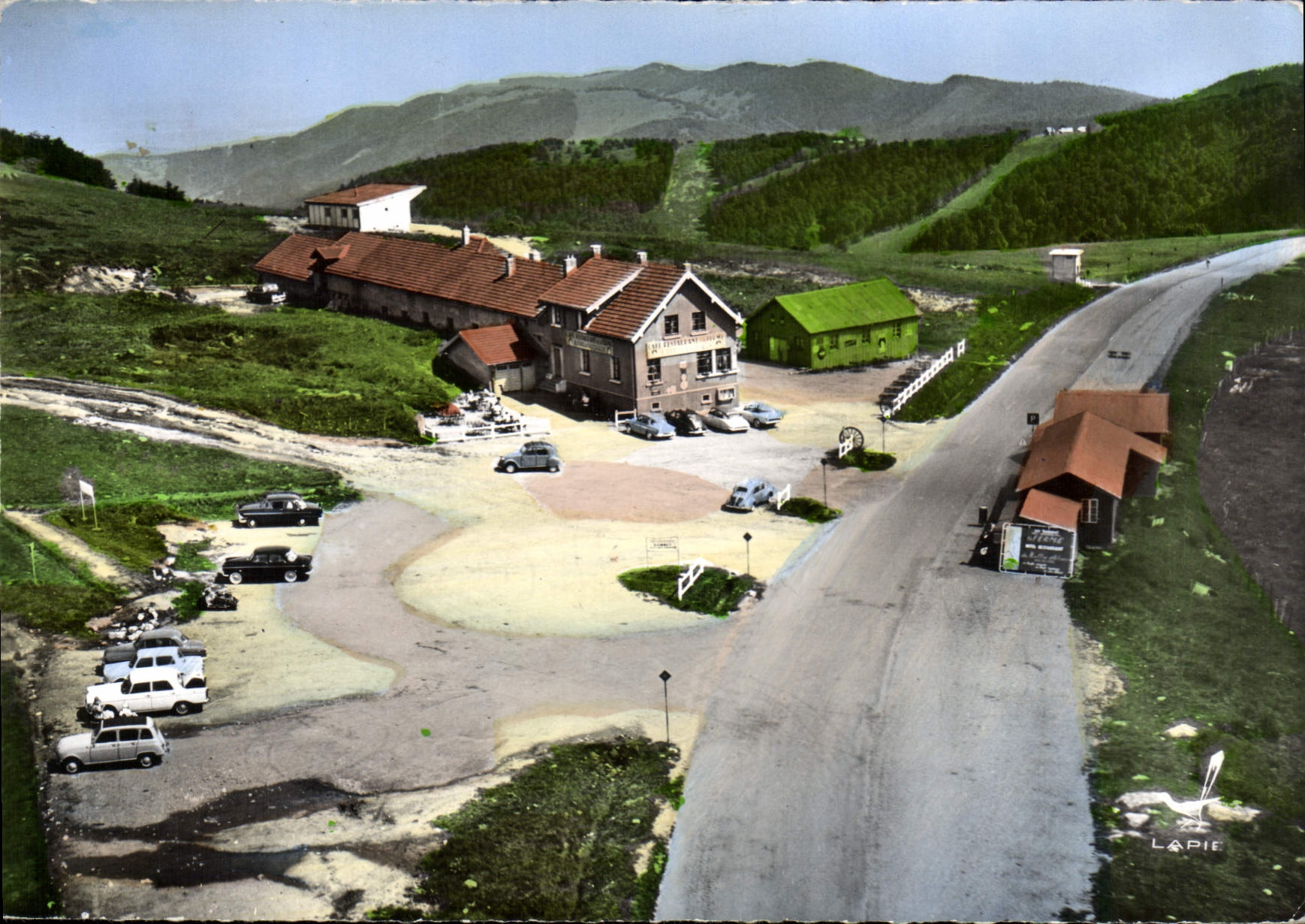CPSM En avion dessus de Ballon d'Alsace Territoir de Belfort la Ferme restaurant Marret Ouvart tout