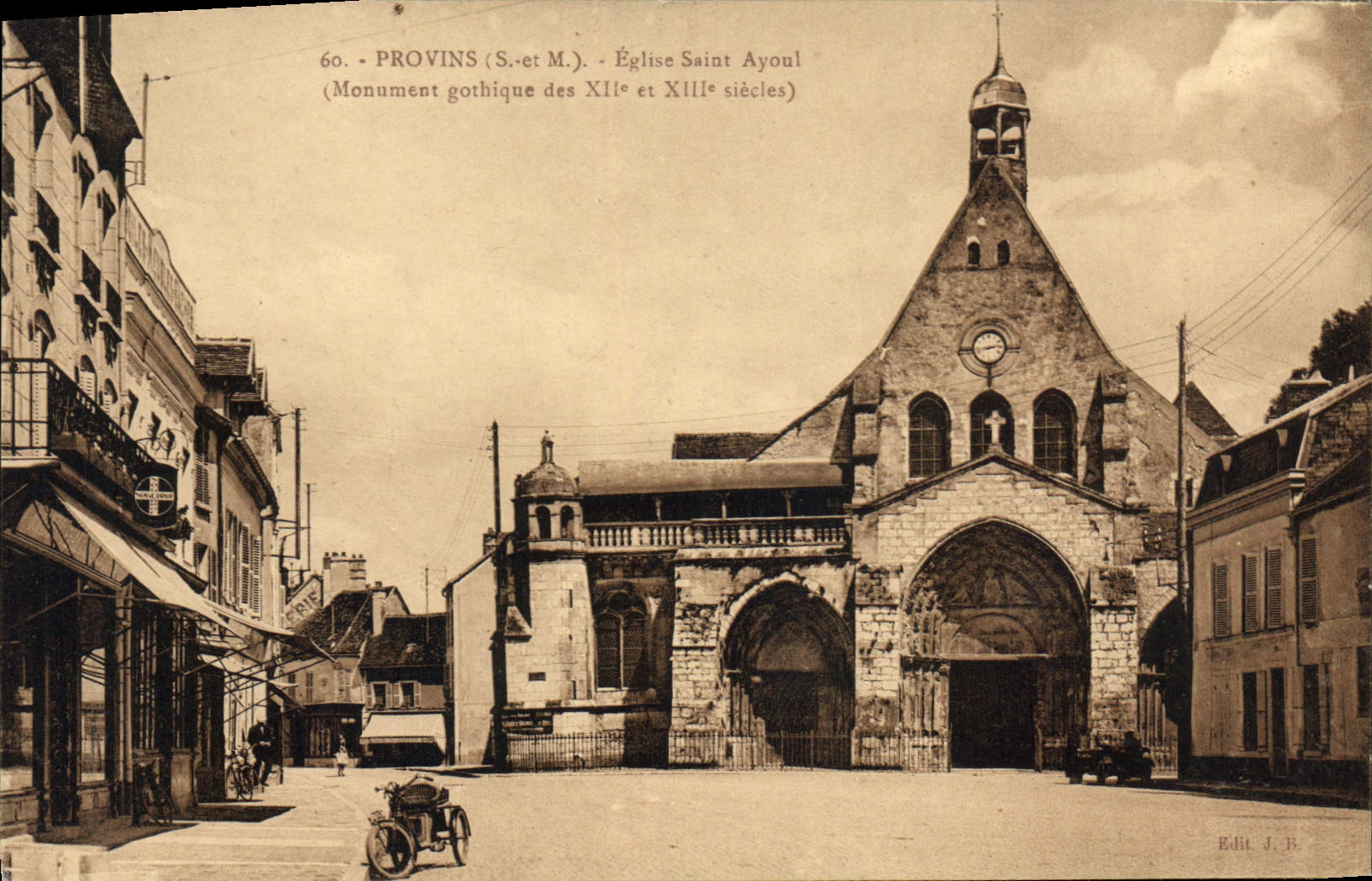 CPA Provins S et M Eglise Saint Ayoul Monument gothique des XII et XIII siecle