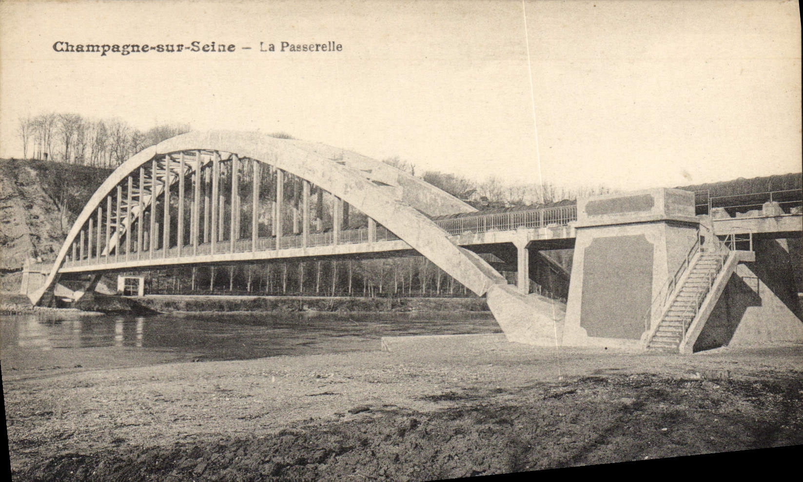CPA Champagne sur Seine La Passerelle pont