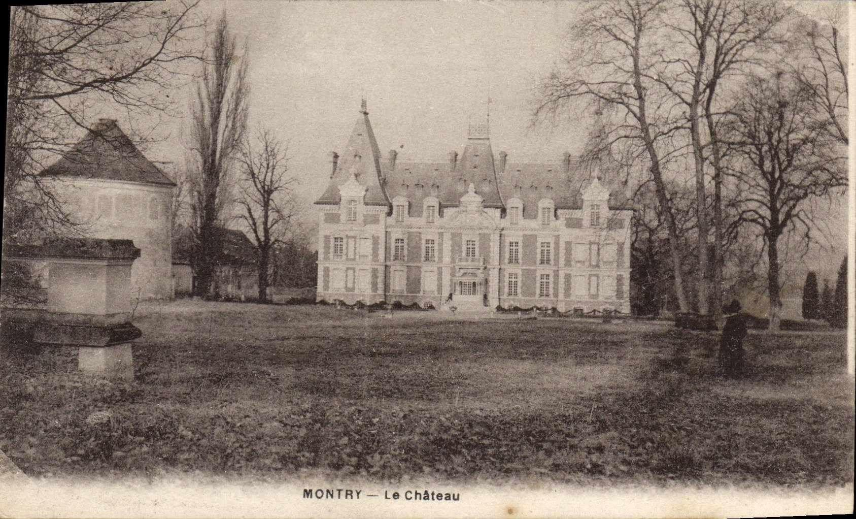 CPA Montry Le Chateau 