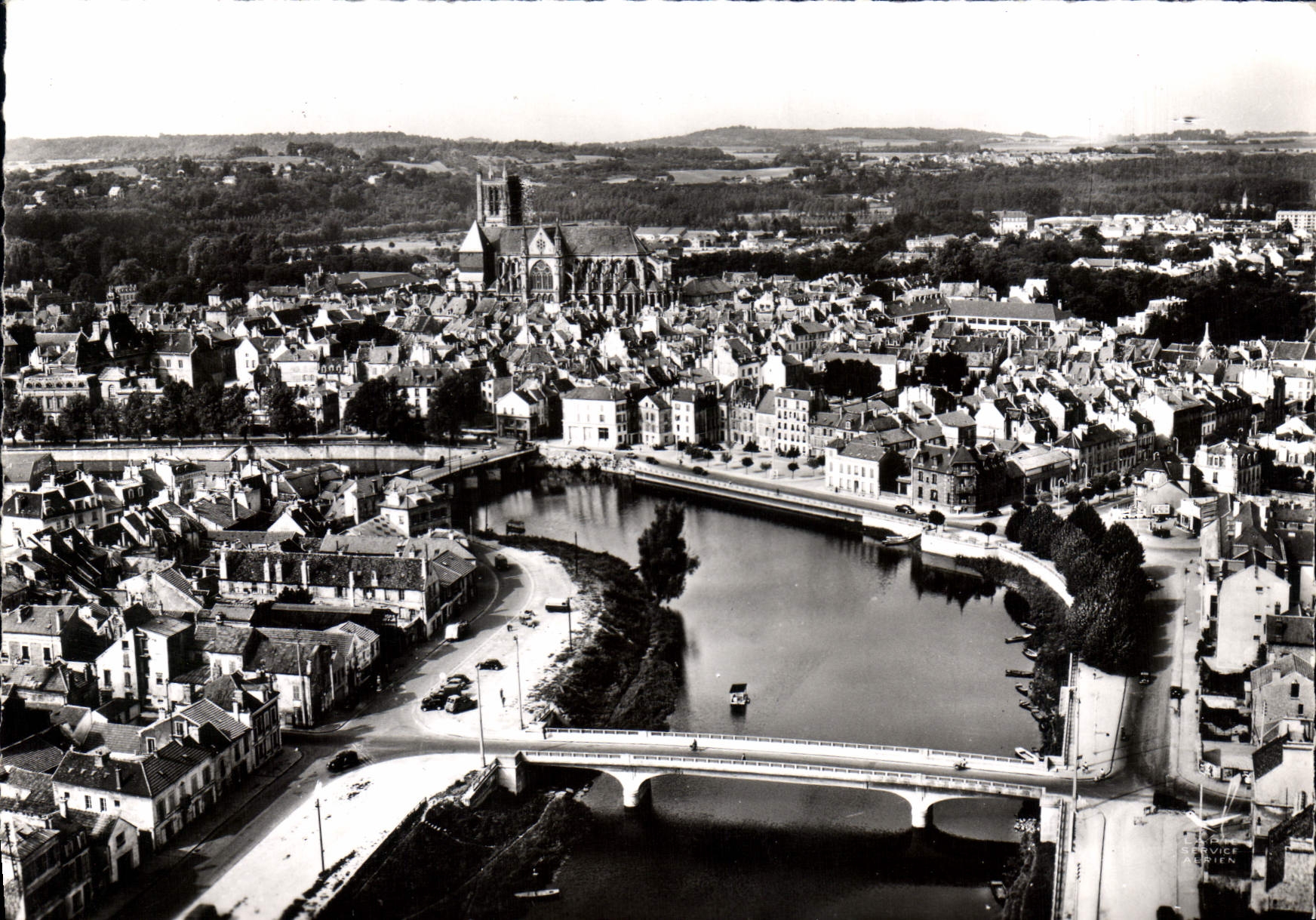 CPSM Meaux (S et M) La Marne et les Ponts