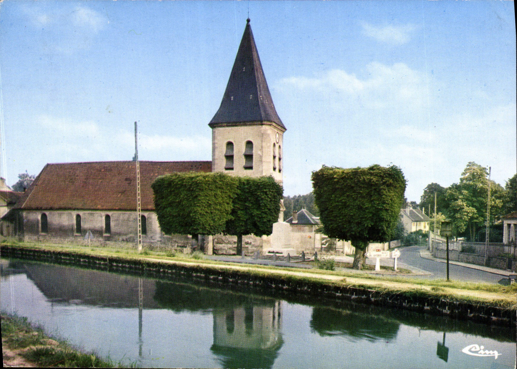 CPSM Claye Souilly (S et M) L'eglise