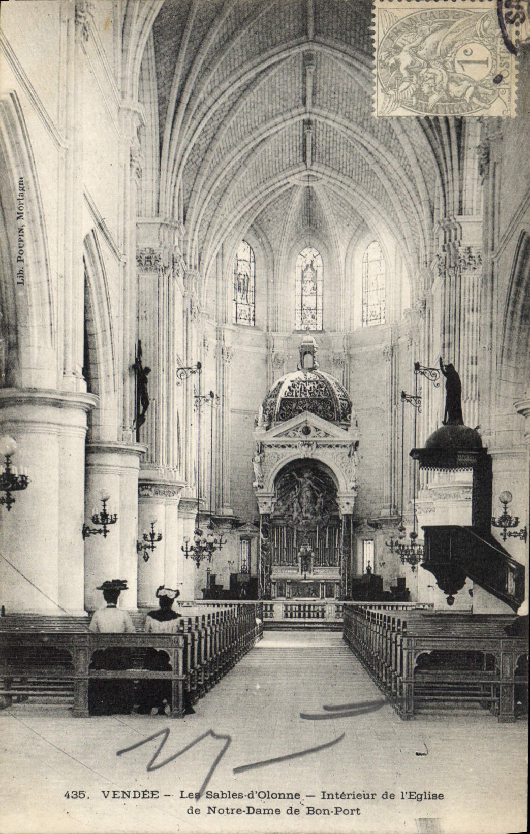 CPA Les Sables d'Olonne Vendee Interieur de l'Eglise de Notre Dame de Bon Port
