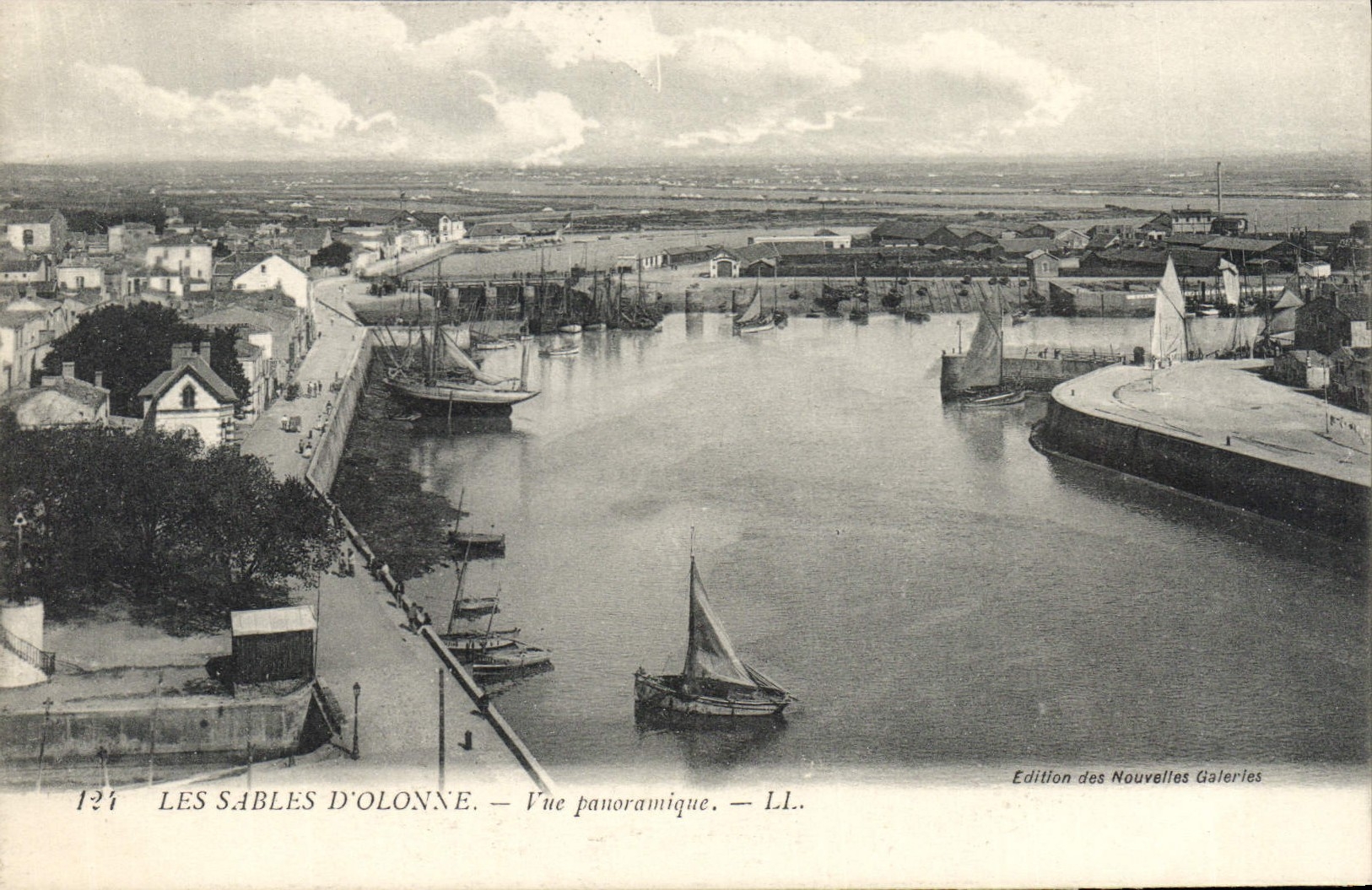 CPA Les Sables d'Olonne Vue panoramique