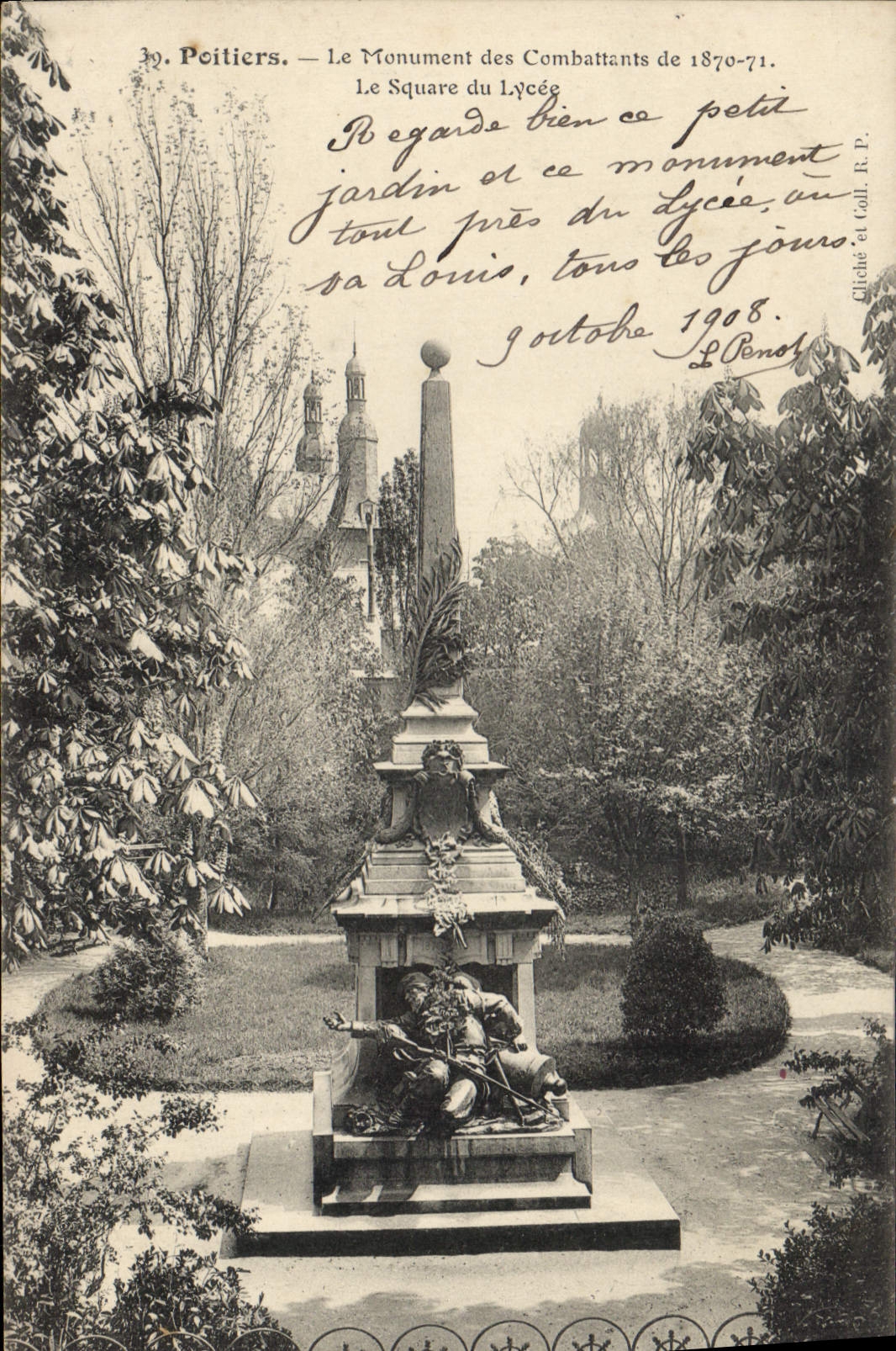CPA Poitiers Le Monument des Combattants
