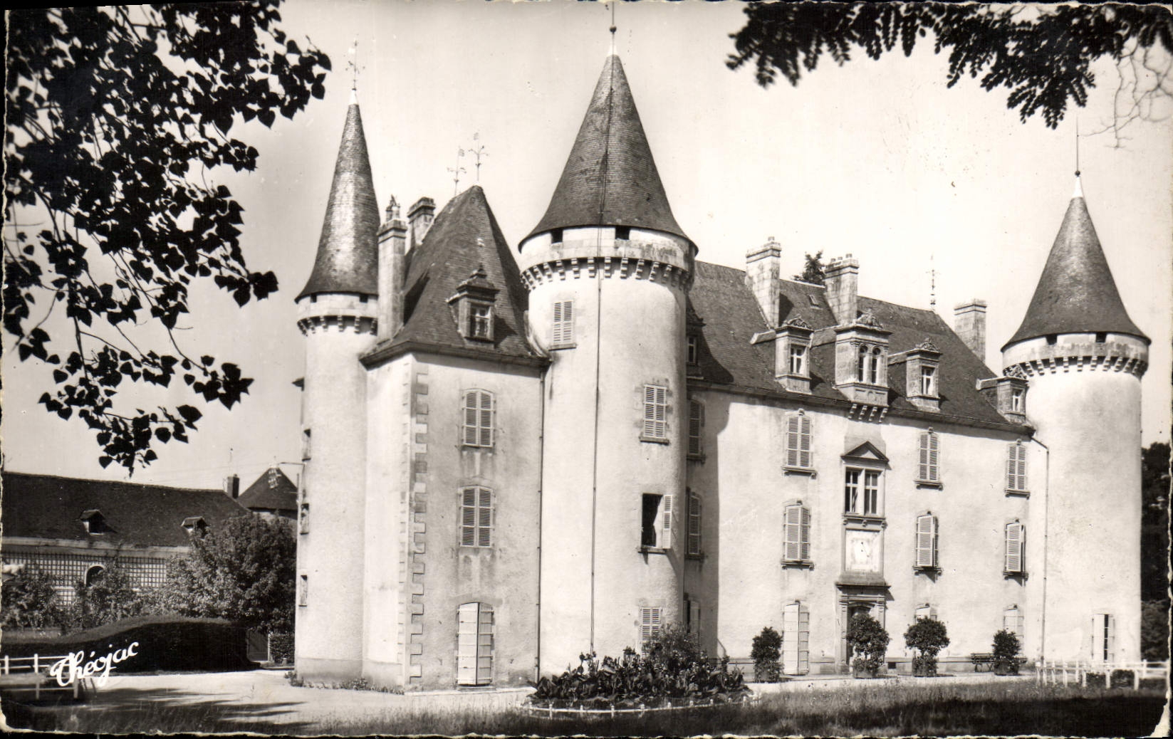 CPA Haute Vienne Chateau en Limousin Nexon Le Chateau