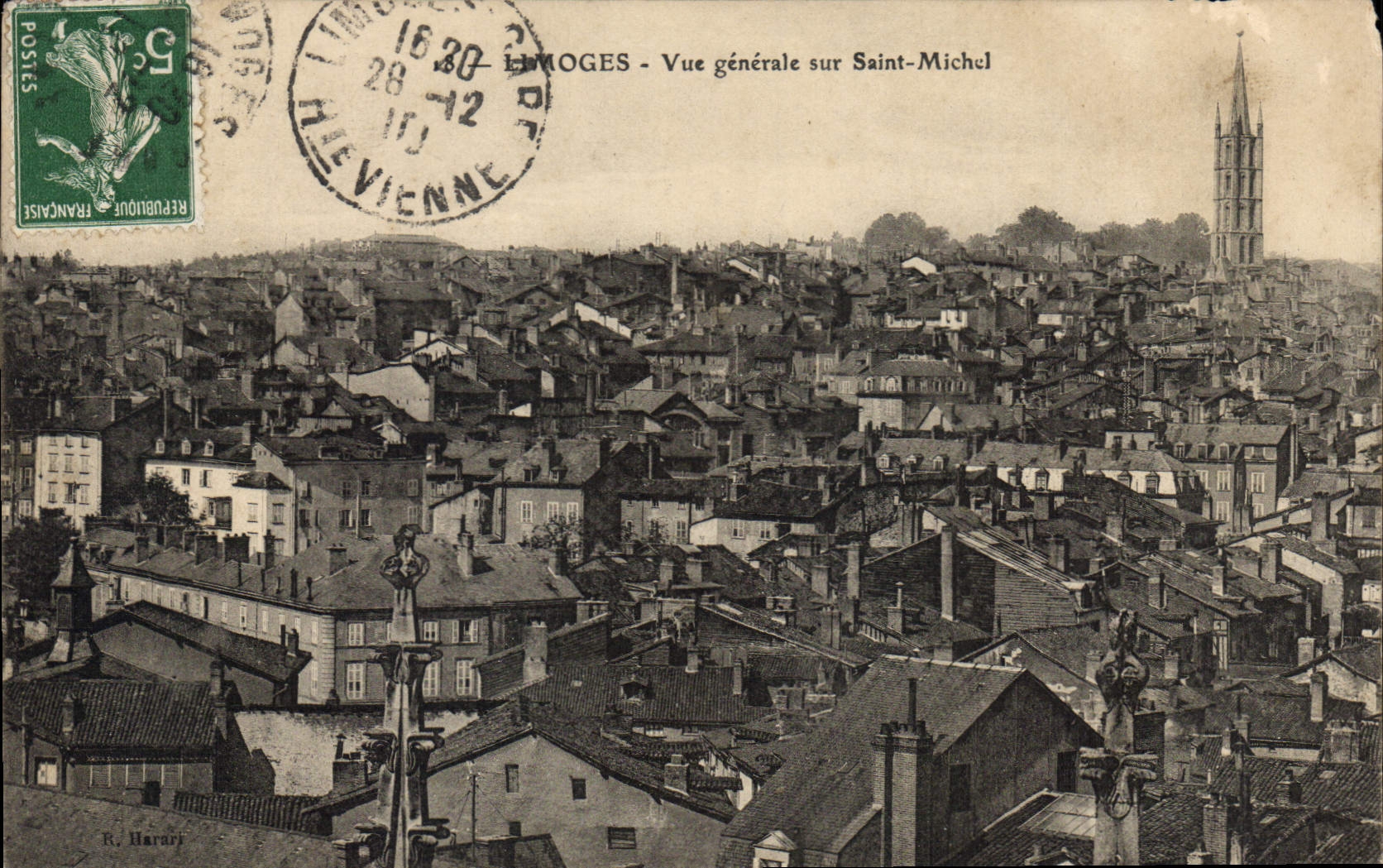 CPA Limoges Vue generale sur Saint Michel