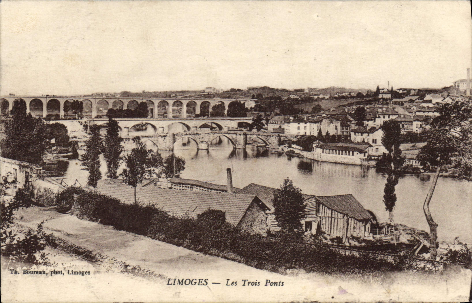 CPA Limoges Les Trois Ponts