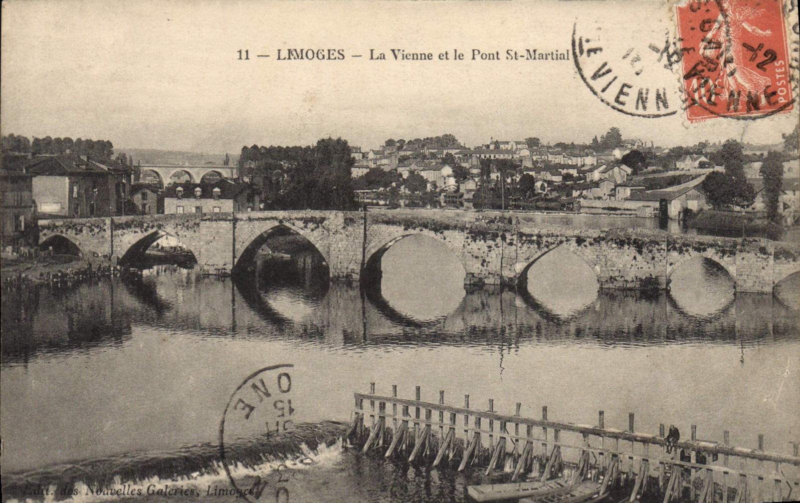 CPA Limoges La Vienne et le Pont St Martial