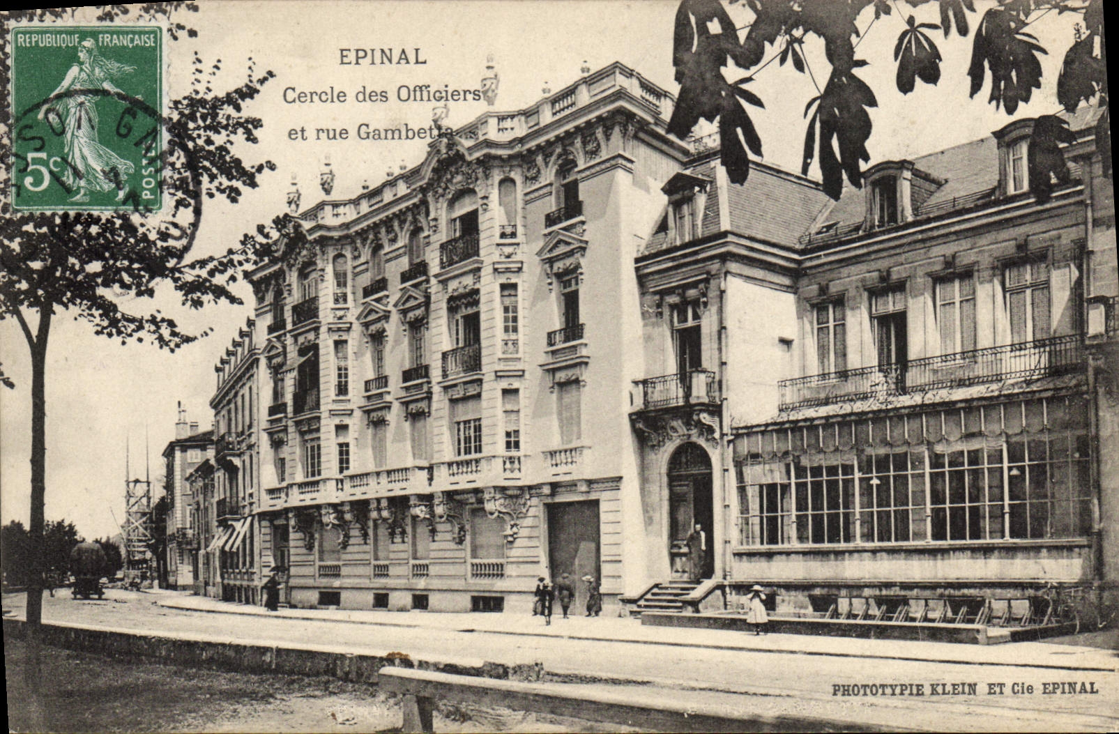 CPA Epinal Cercle des Officiers et rue Gambette