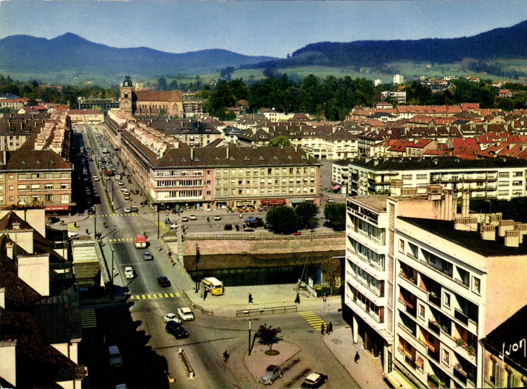 CPSM Couleurs et lumiere de France Les Voges Saint Die Vosges 