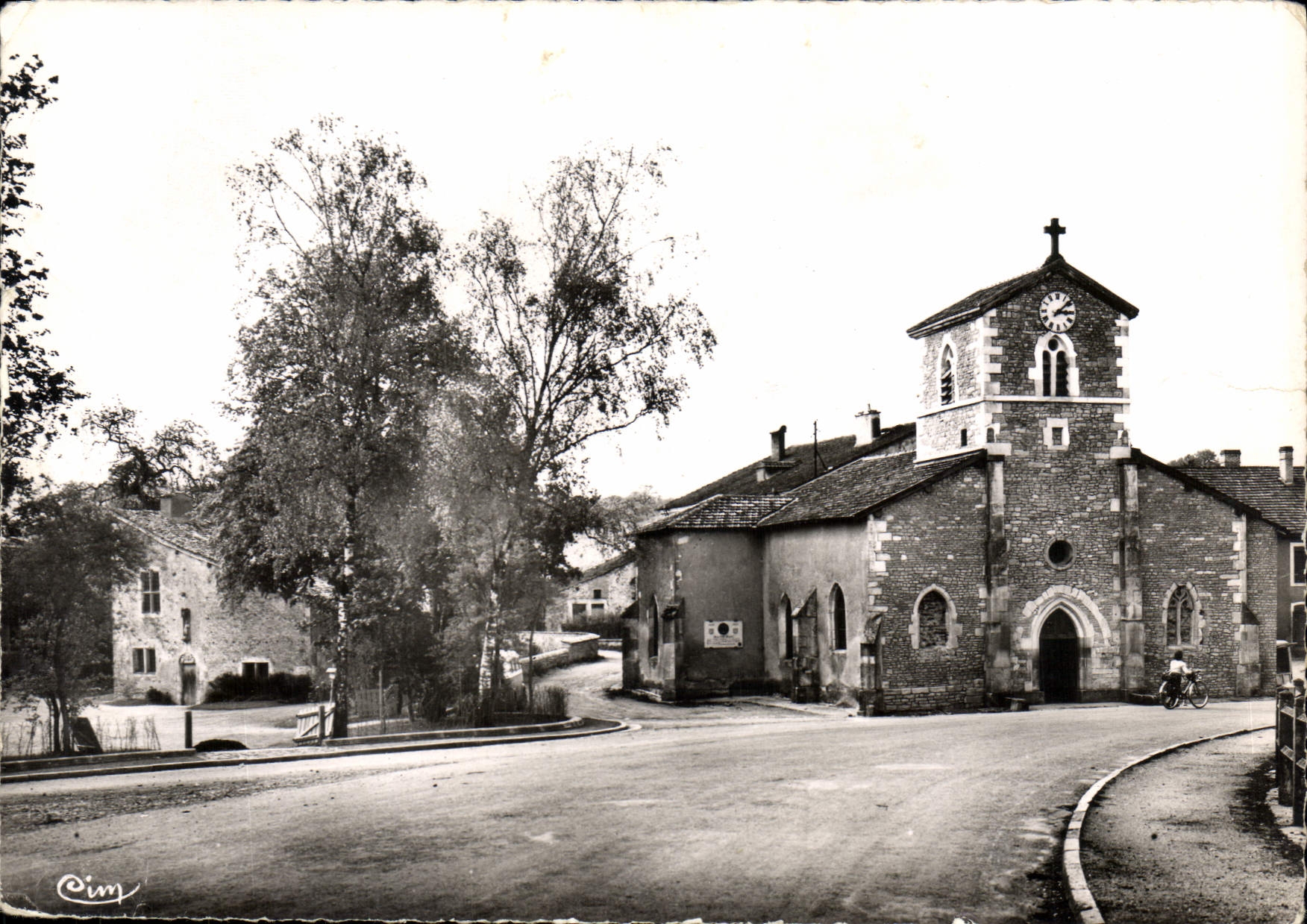 CPSM Domremy la Pucelle Vosges Eglise et Maison natale de Sainte Jeanne d'Arc