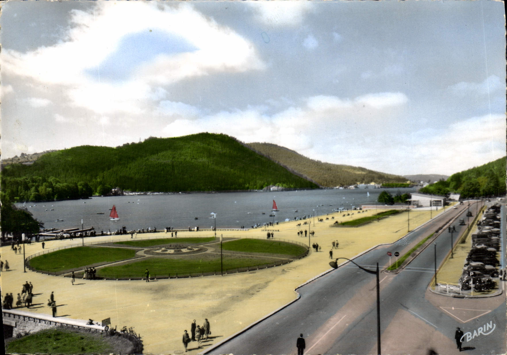 CPSM Gerardmer Station Climatique L'Esplanade et le Lac