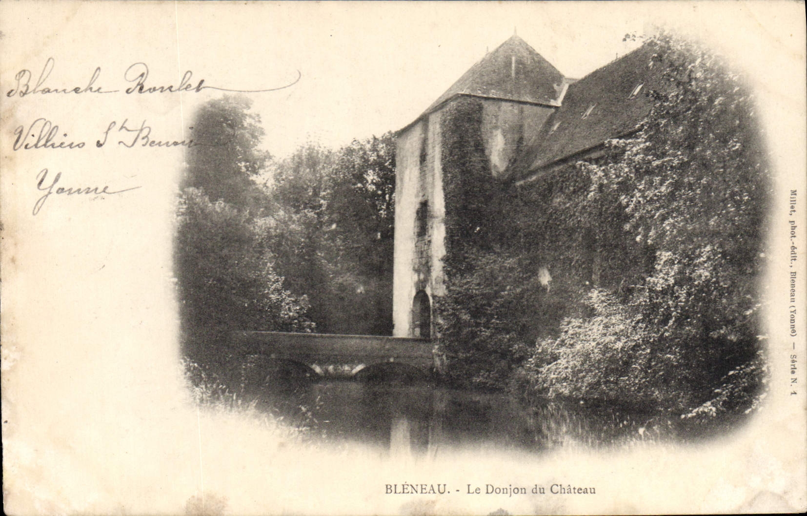 CPA Bleneau Le Donjon du Chateau 