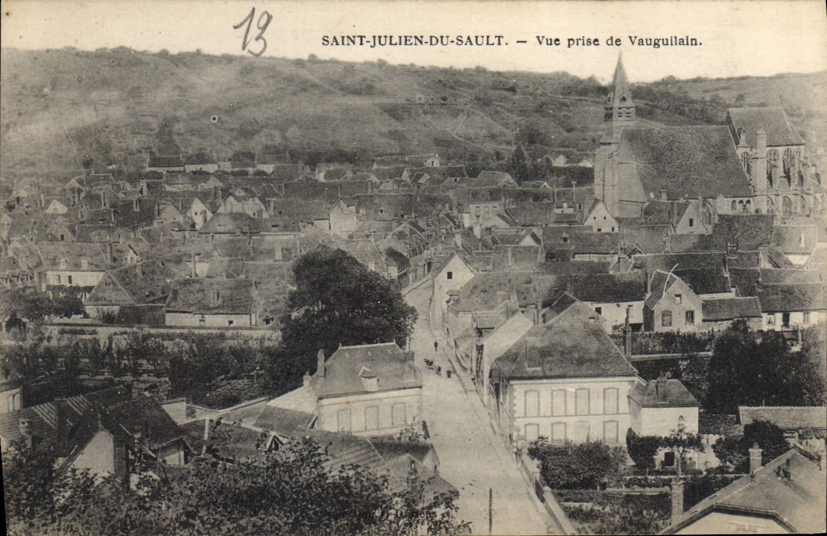 CPA Saint Julien du Sault Vue prise de Vauguilain