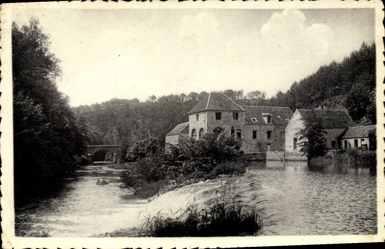 CPA Avallon Le Moulin Cadoux 