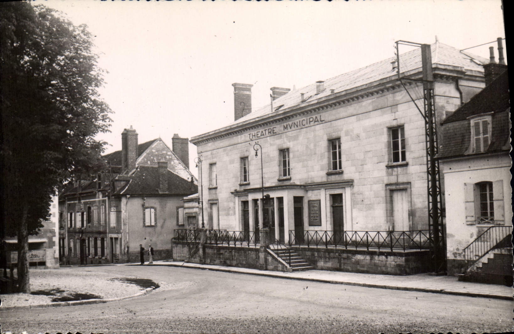 CPA Joigny Yonne Le Theatre municipal 
