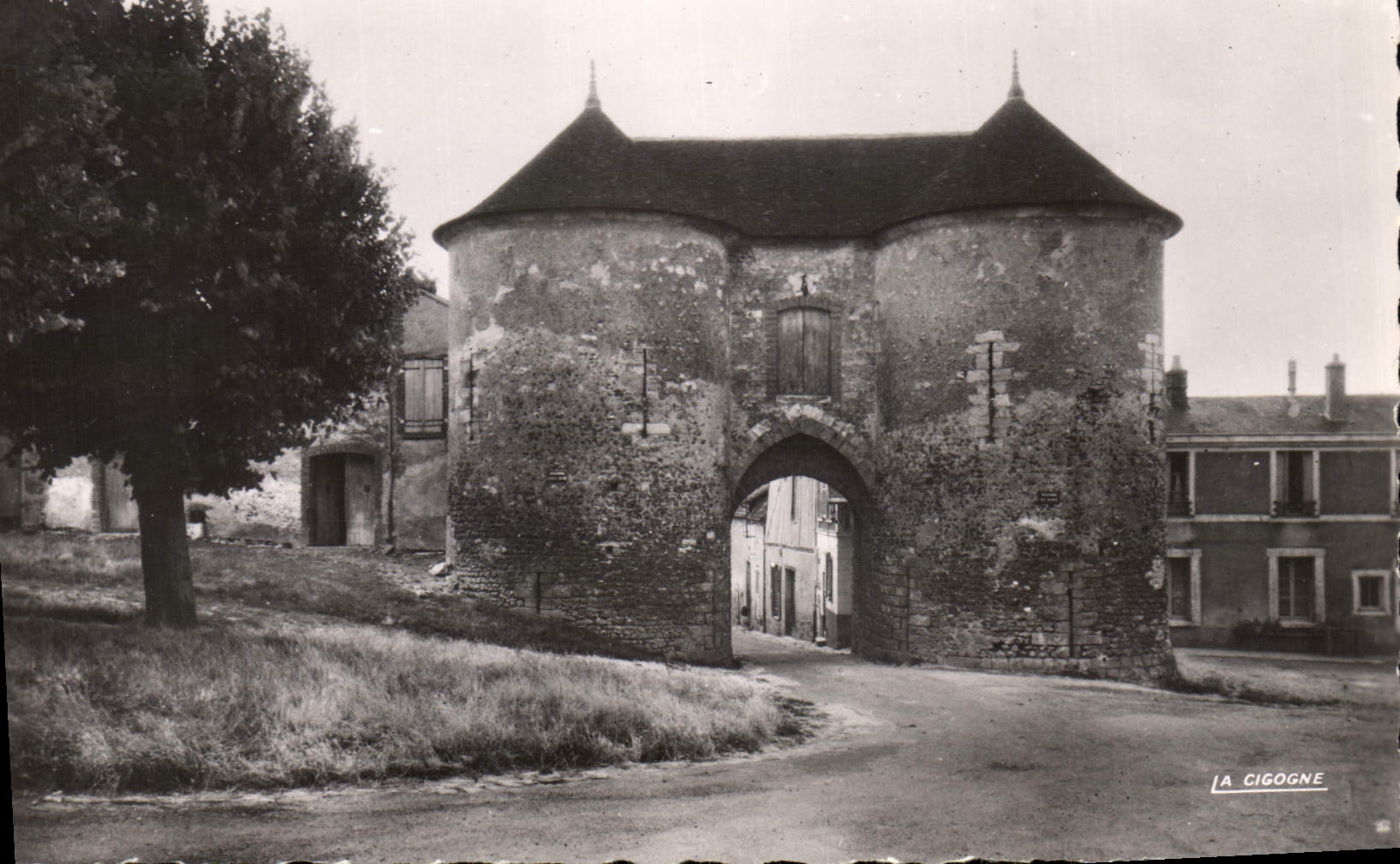 CPA Joigny sur Yonne Porte du bois 