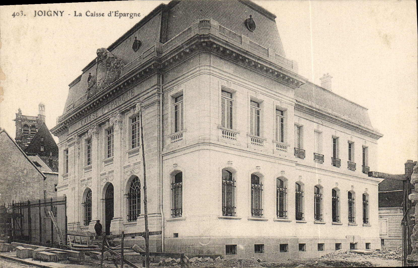 CPA Joigny La Caisse d'Espargne 