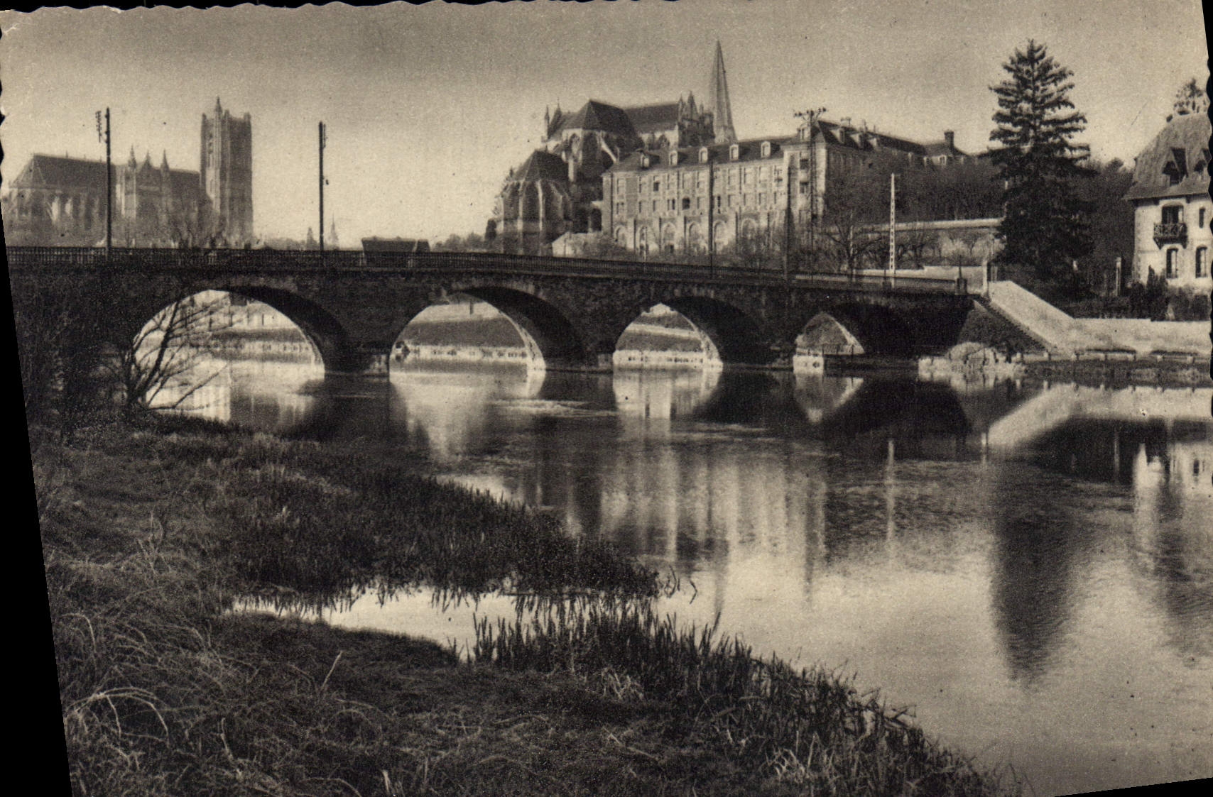 CPSM Auxerre Le Pont de la Tournelie 