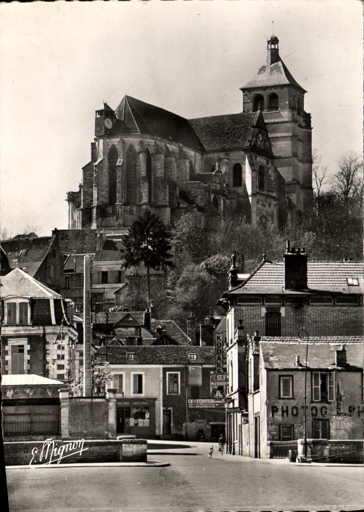 CPSM Tonnerre Yonne L'Eglise Saint Pierre
