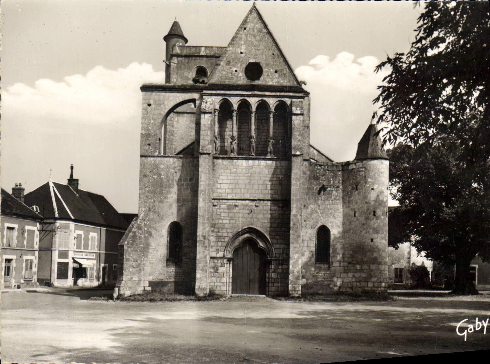 CPSM Mailly le Chateau Yonne L'Eglise 