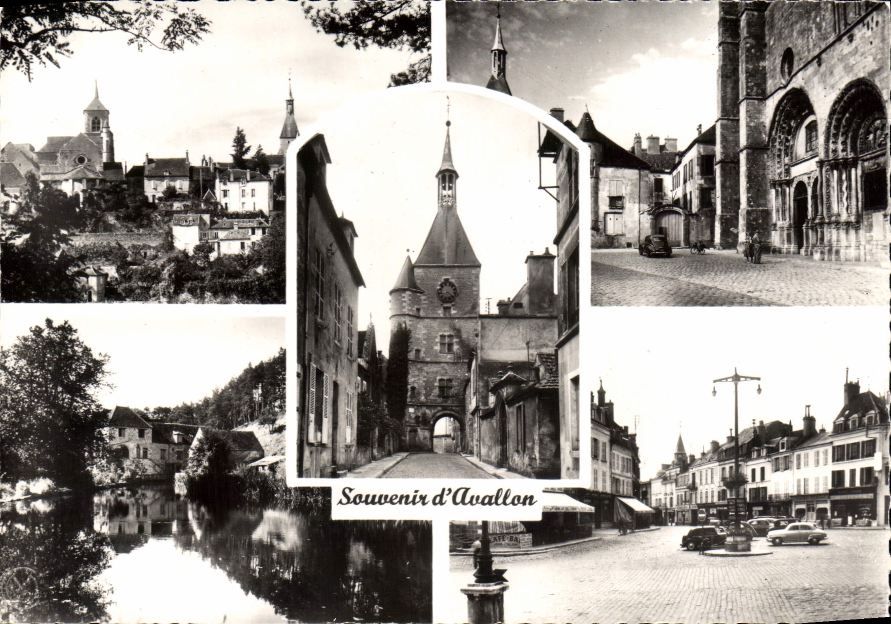 CPSM Avallon Yonne L'Eglise et le Beffroi