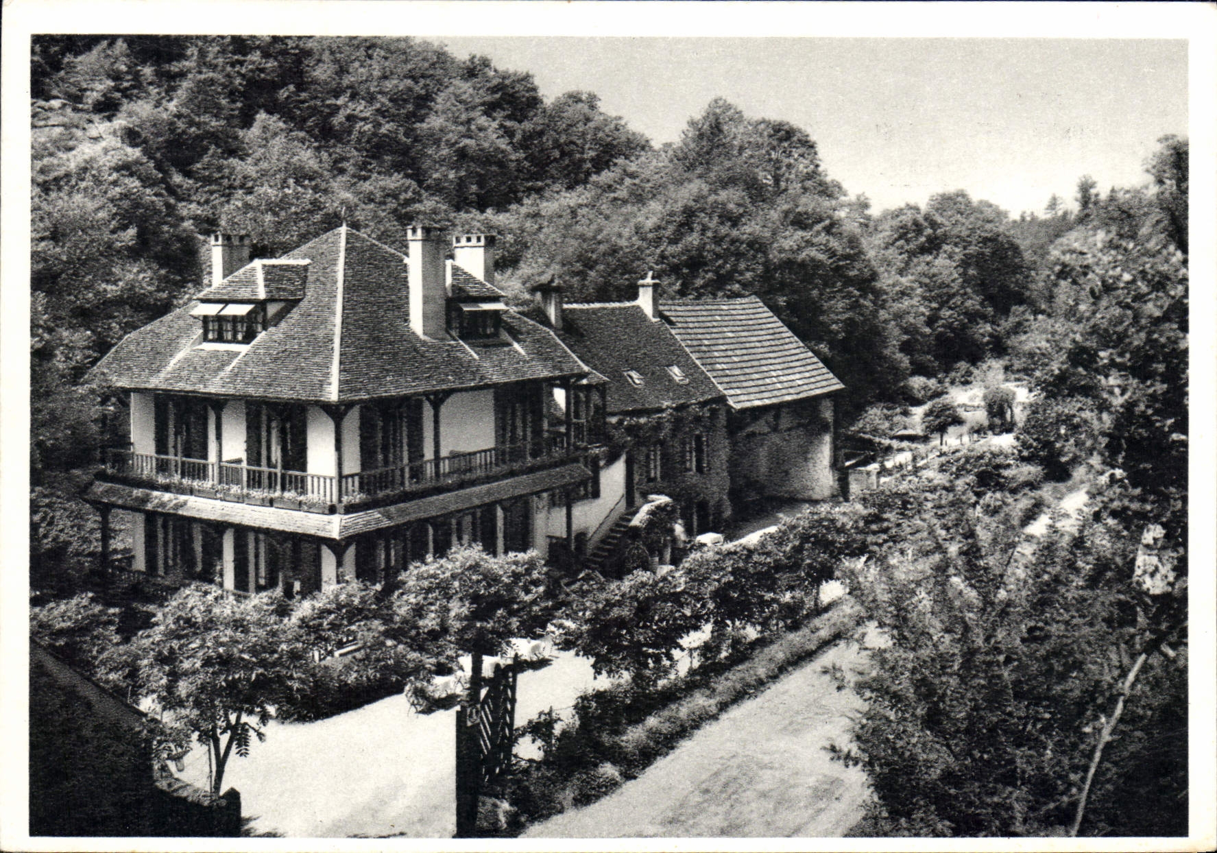 CPSM Avallon Vallee du Cousin Hostellerie du Moulin des Ruats