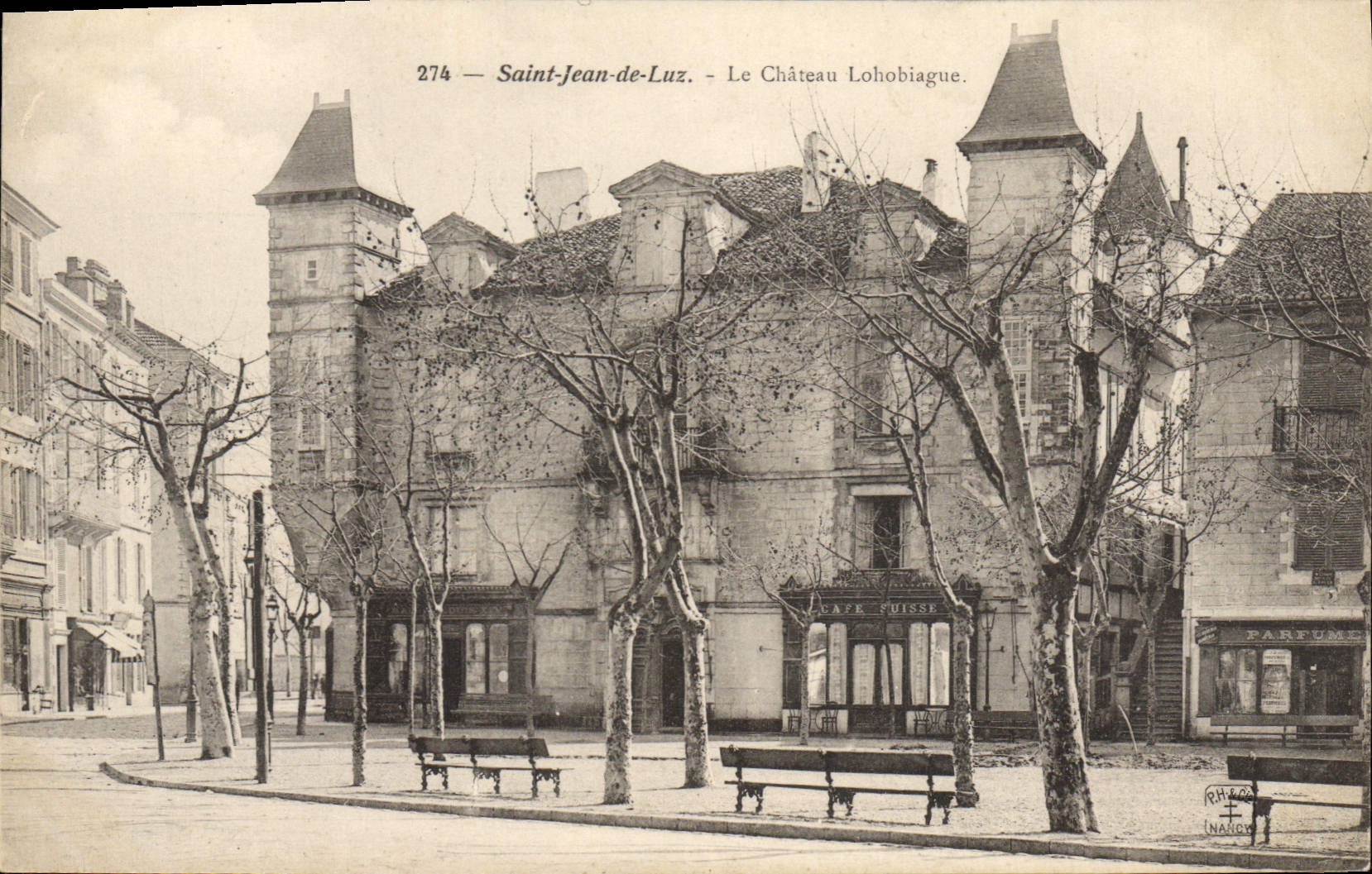 CPA Saint Jean de Luz Le Chateau Lohobiague 