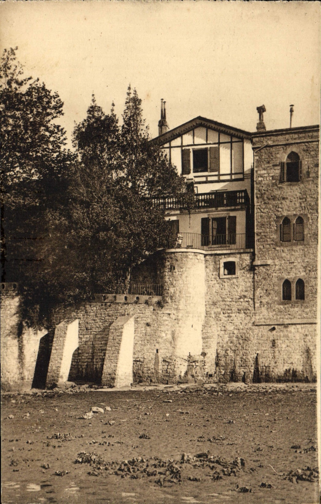 CPA Bakharetchea Maison de Pierre Loti Hendaye 
