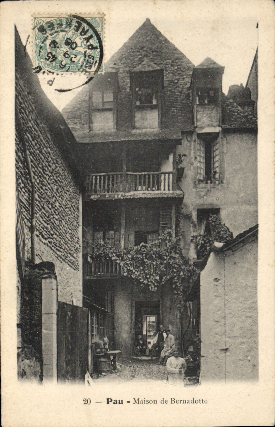 CPA Pau Maison de Bernadotte 