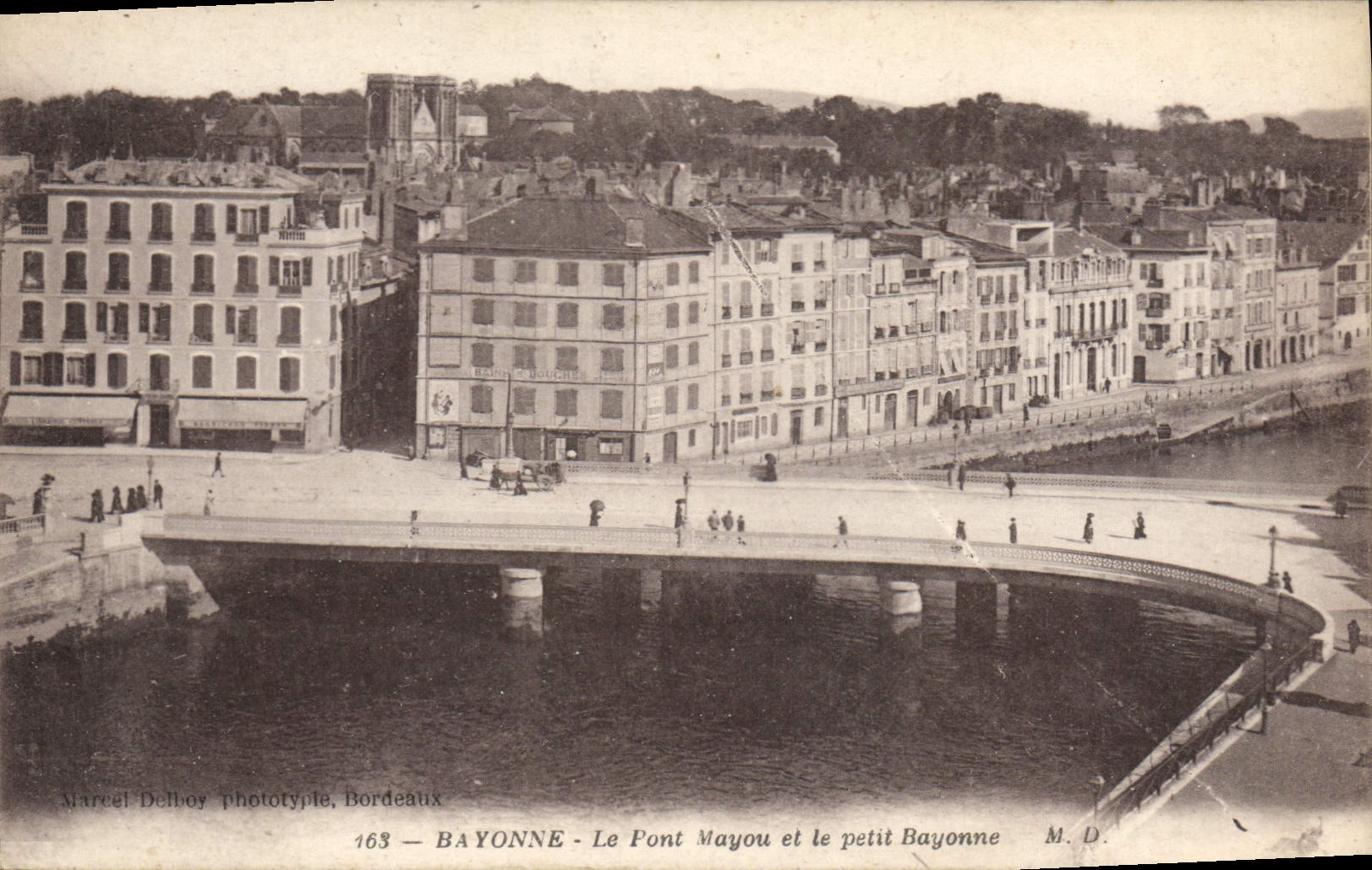 CPA Bayonne Le Pont Mayou et le Petit Bayonne