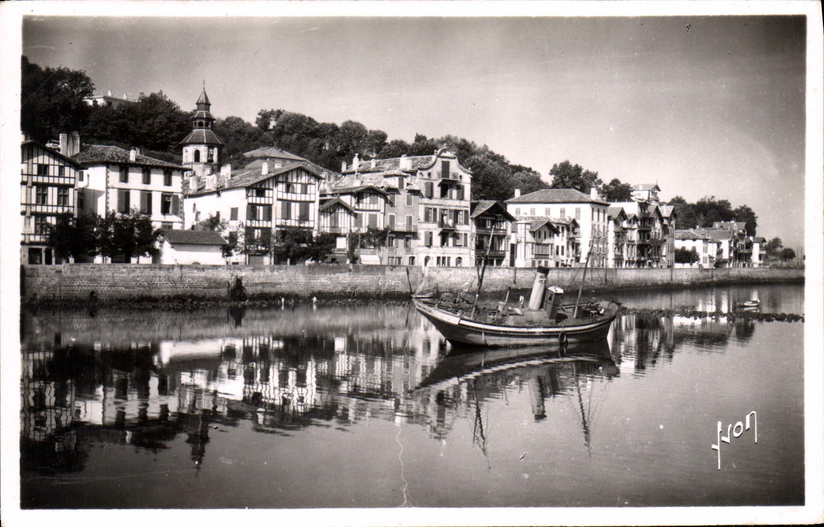 CPA Saint Jean de Luz Basses Pyr 