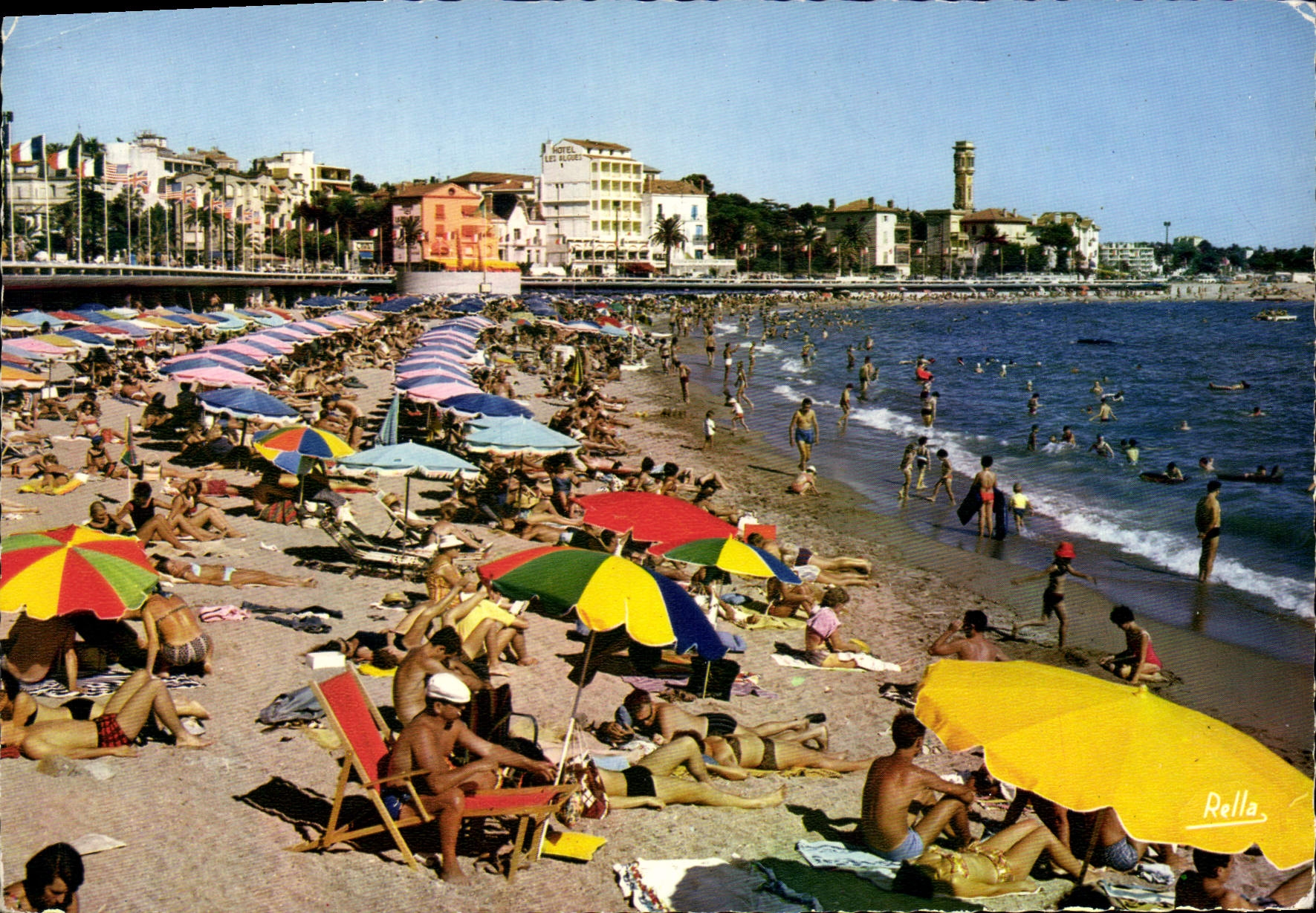 CPSM SAINT-RAPHAEL la plage