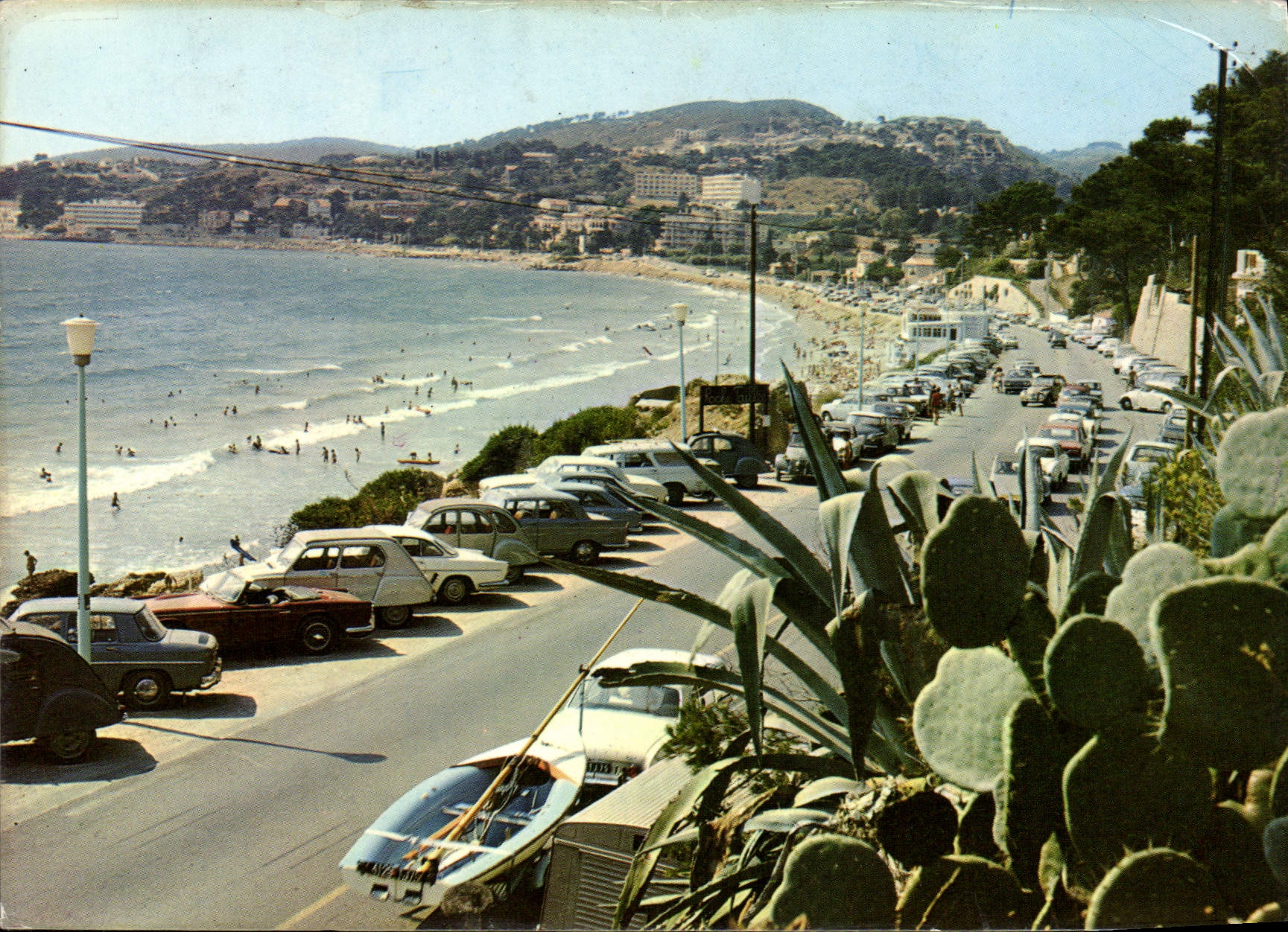 CPSM BANDOL plage du Lido
