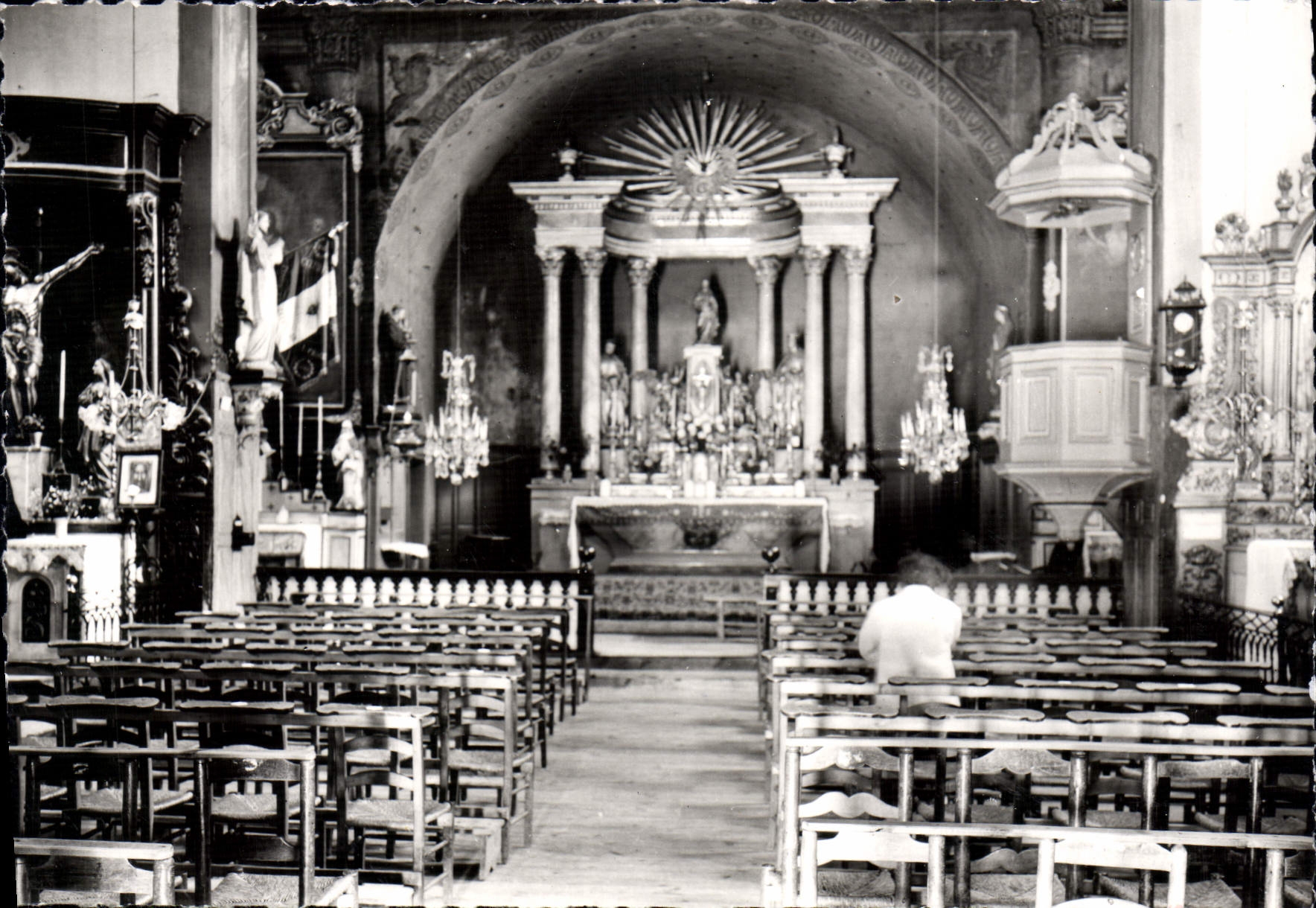 CPM Mont Louis Interieur De I'Eglise