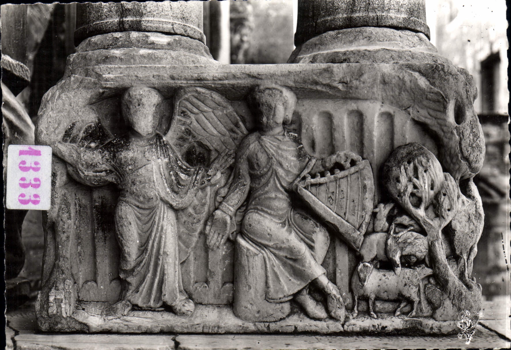 CPM Saint Gilles Bas Reliefs Du Porche Central