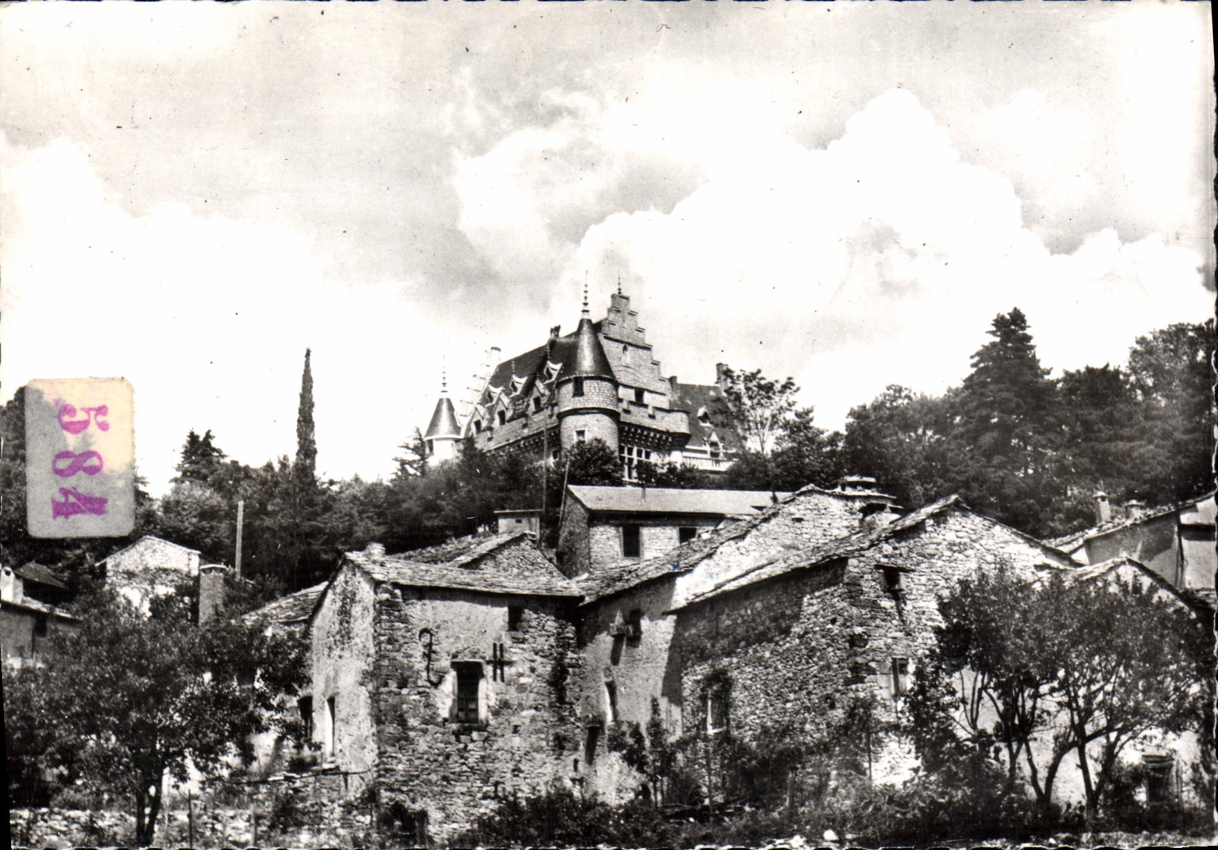 CPM Le château  De Montdardier