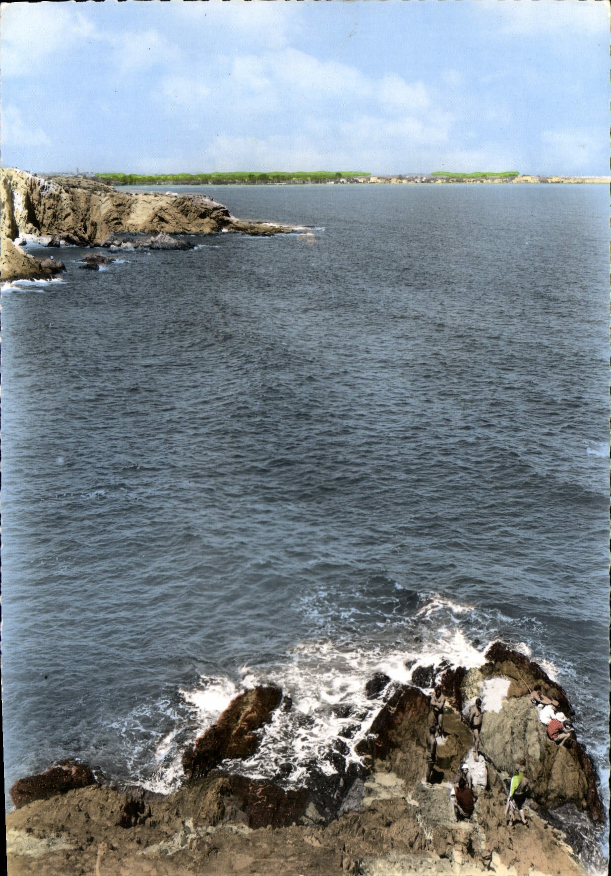 CPM La Cote Vermeille Rochers et Vagues