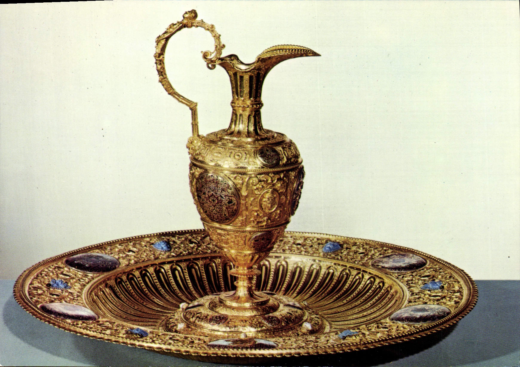 CPM Kunsthistorisches Museum Weltliche Schatzkammer Die kaiserliche Taufgarnitur The Christening fon